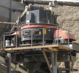 СТАЦІОНАРНІ РОТОРНІ ДРОБАРКИ З ГОРИЗОНТАЛЬНИМ ВАЛОМ