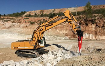Knauf увеличит добычу гипса, используя тяжелые гидравлические молоты Rammer